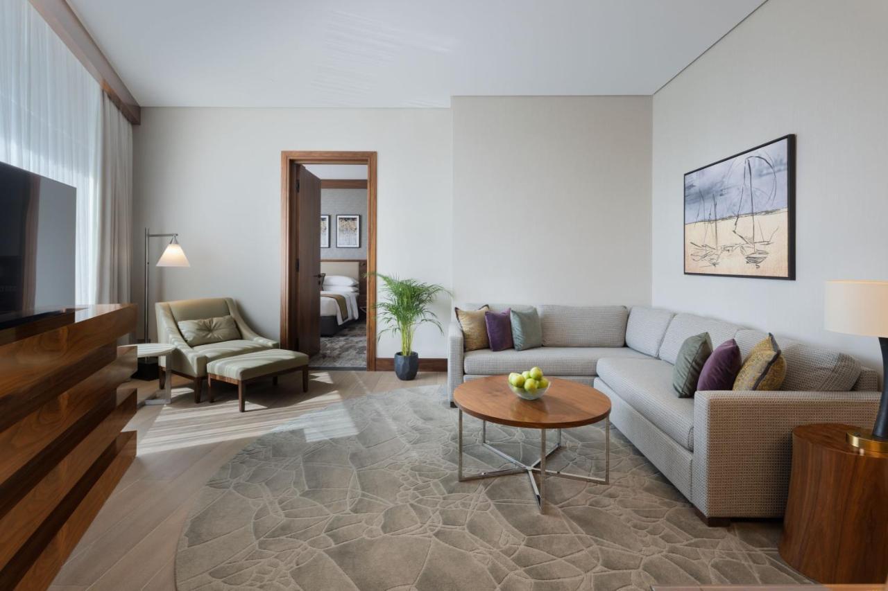 Marriott Executive Apartments Кувейт Экстерьер фото